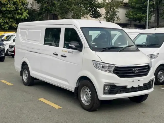 GIÁ XE VAN THACO TF480 5 CHỖ SỐ TỰ ĐỘNG